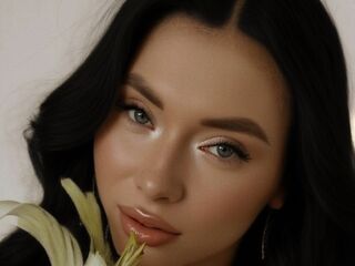 camwhore shaving pussy ZoeSensative